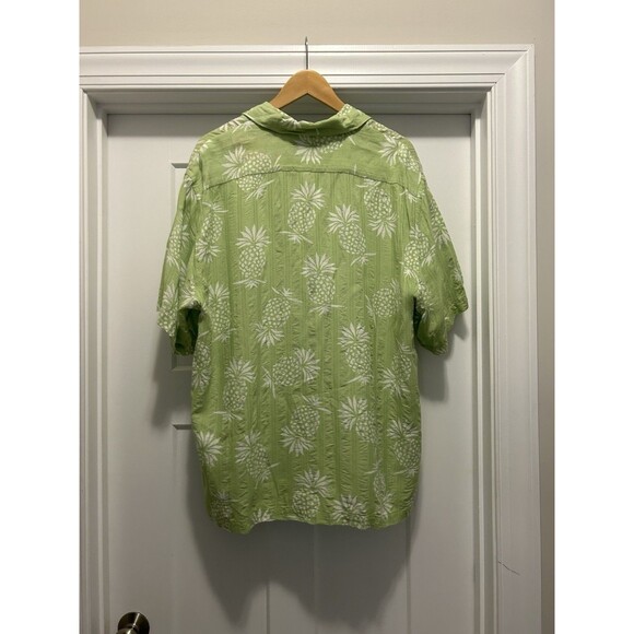 TOMMY BAHAMA Relax Aloha Camp Shirt Green Pineapples Embroidery Beach Size XL - Picture 4 of 4